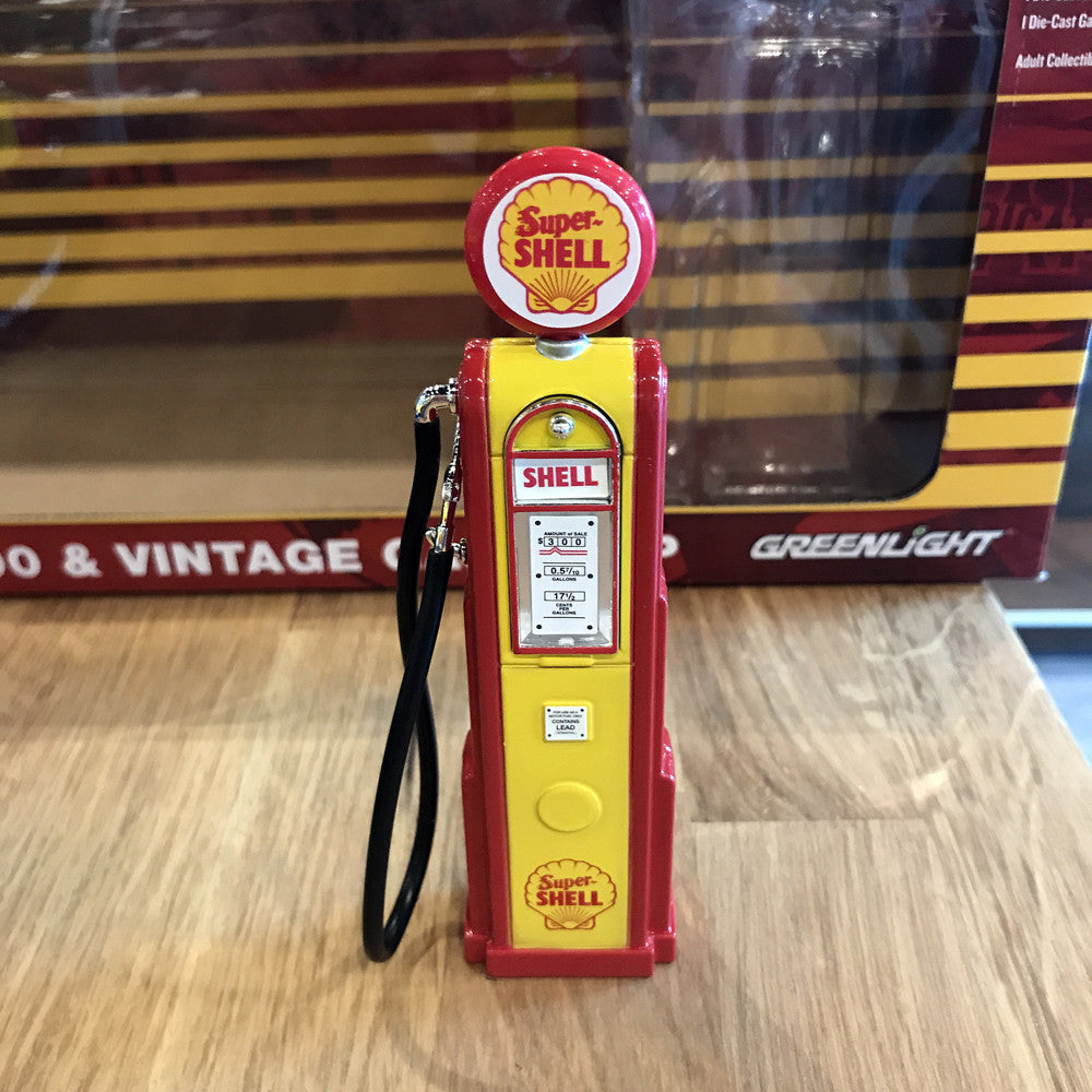 GreenLight 1:18 1953 Ford F-100 Truck Shell Oil & Gas Pump Yellow 12983