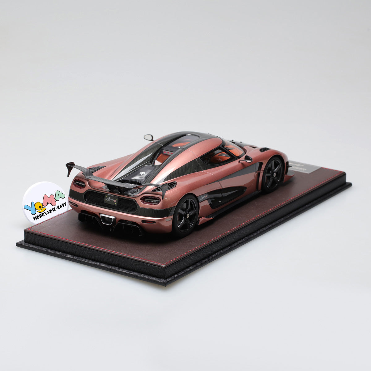 Frontiart 1:18 Koenigsegg Agera S Gold/carbon F050-111