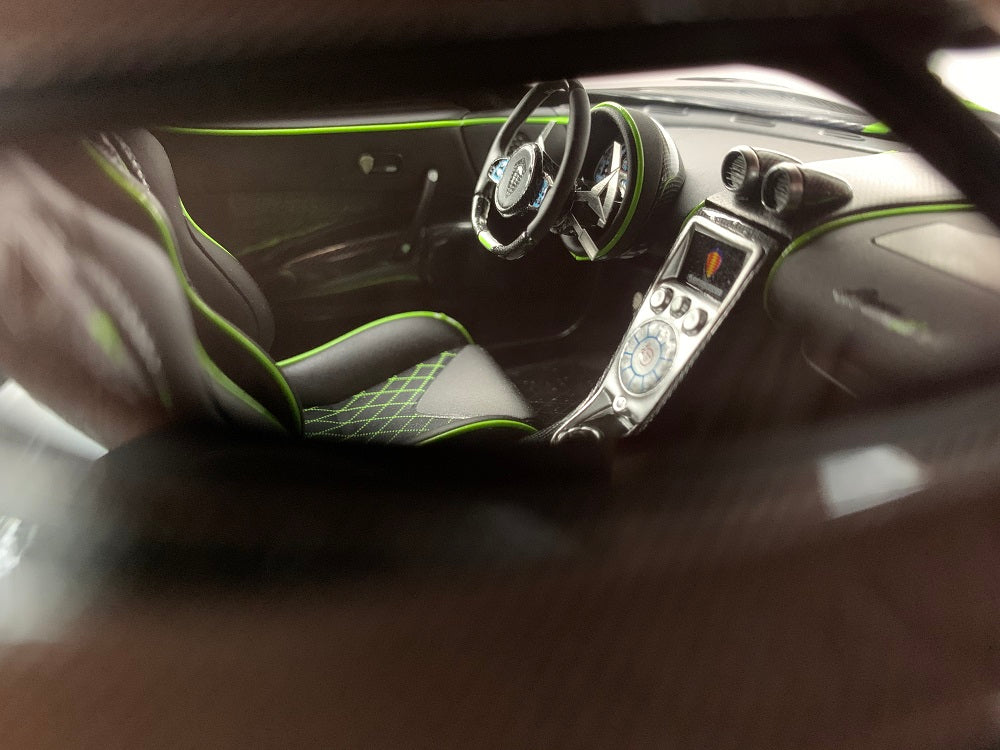 Koenigsegg Agera R+ - 7082 Nordic Ghost Super Running - 1:18