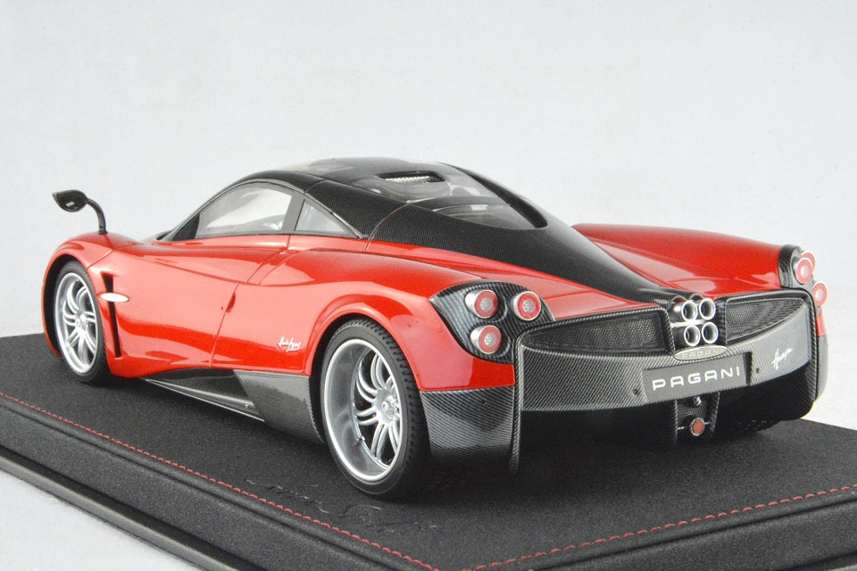 Frontiart AvanStyle 1:18 Pagani Huarya Coupe Red AS021-06