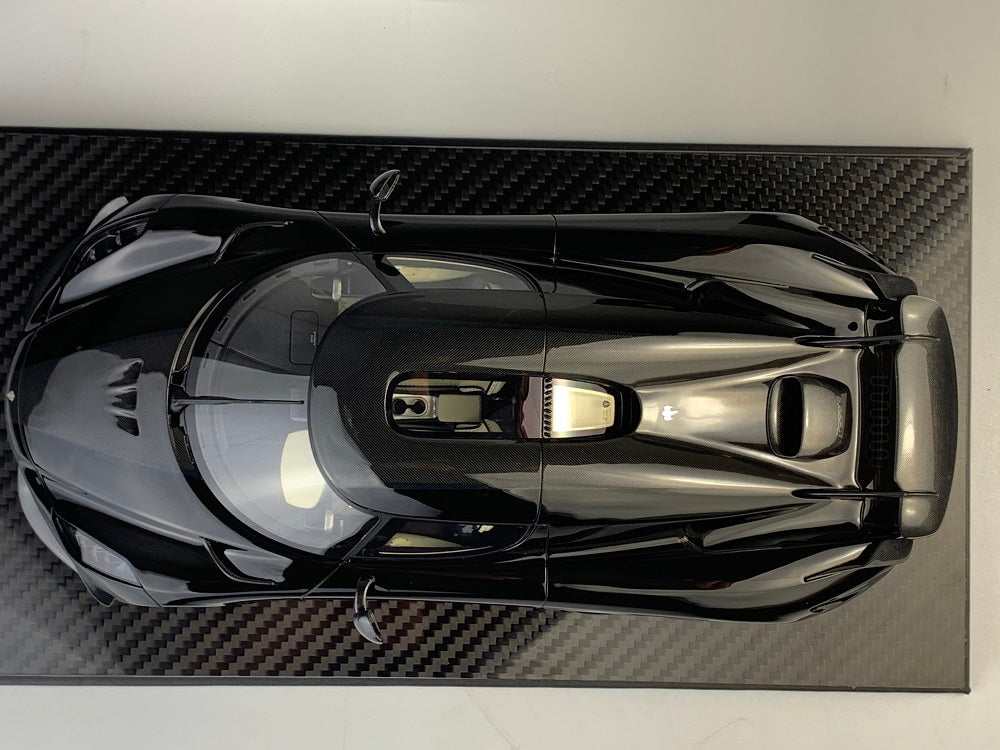 Frontiart 1:18 Koenigsegg Regera Black F079-04