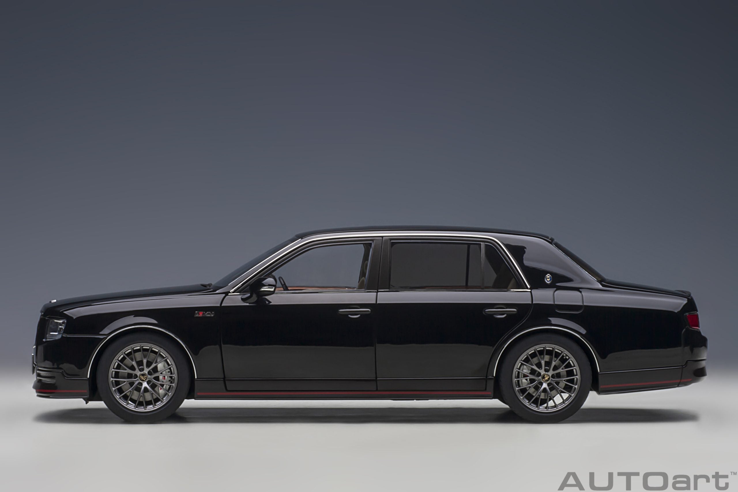 AUTOart 1:18 Toyota Century GRMN (Black) 78763