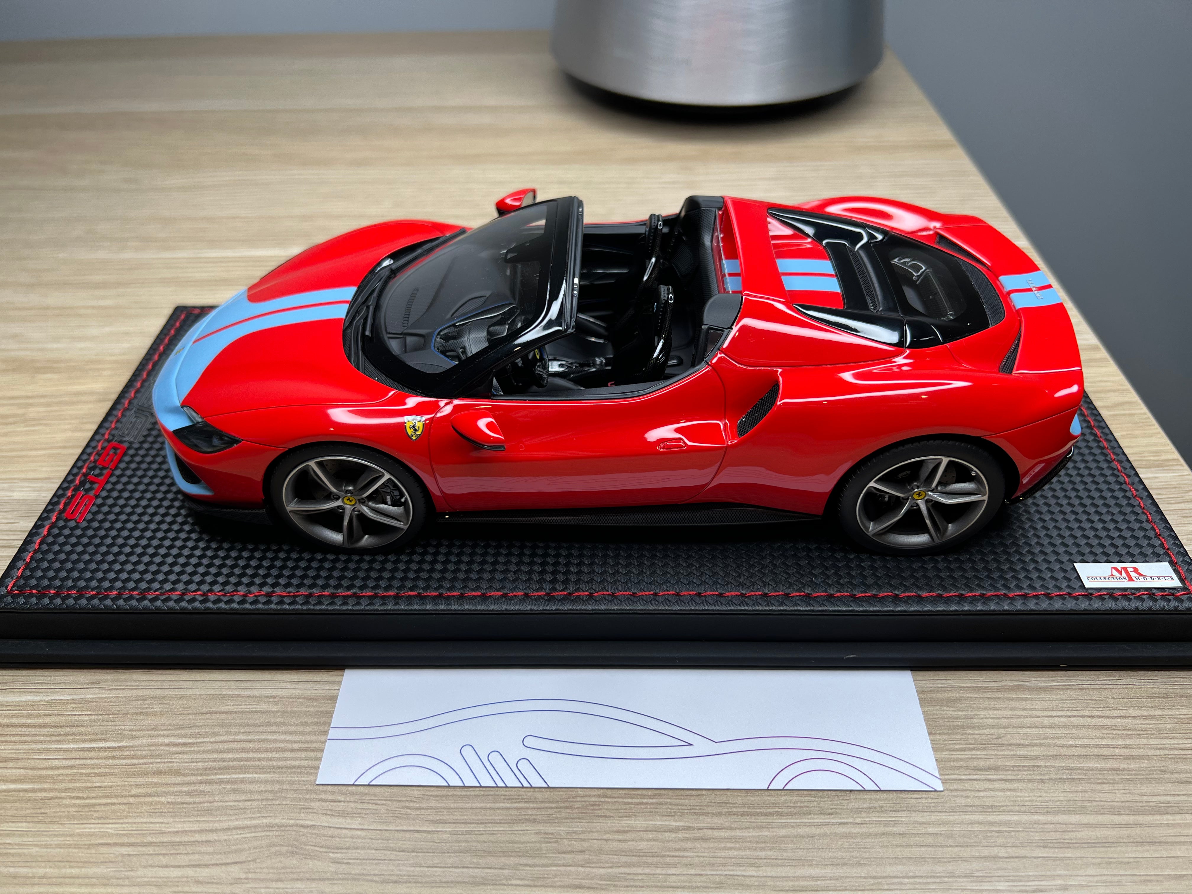 Ferrari 296 GTS - Rosso Scuderia/Azzurro La Plata Livery with Assetto Fiorano - 1:18