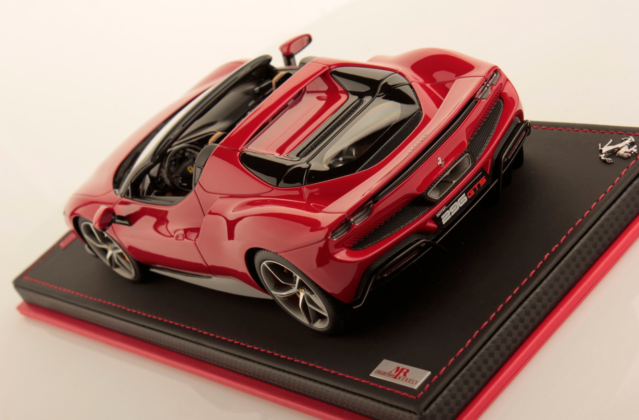 Ferrari 296 GTS - New Rosso Corsa Met - 1:18
