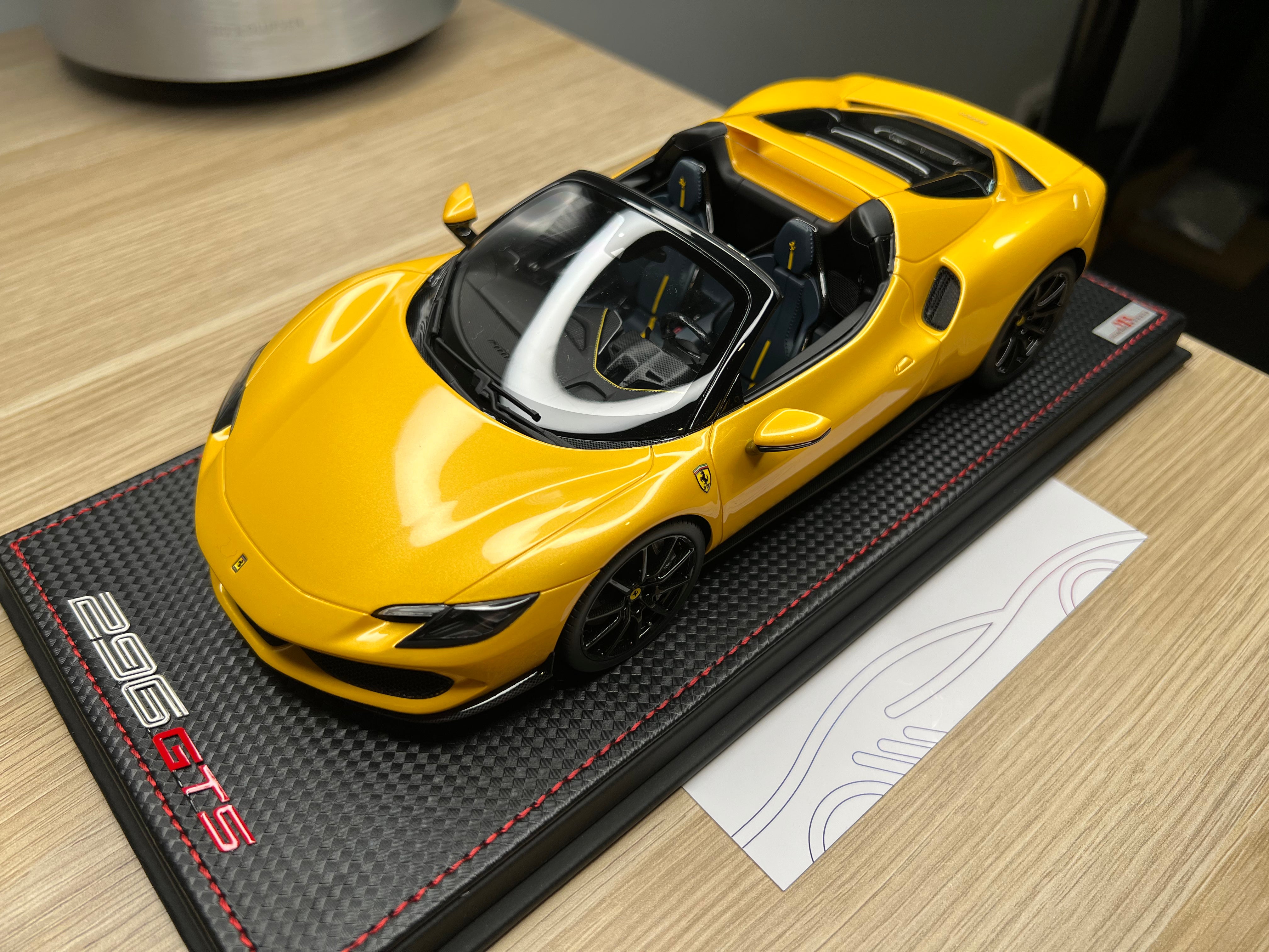 Ferrari 296 GTS - Giallo Tristrato LE25 - 1:18