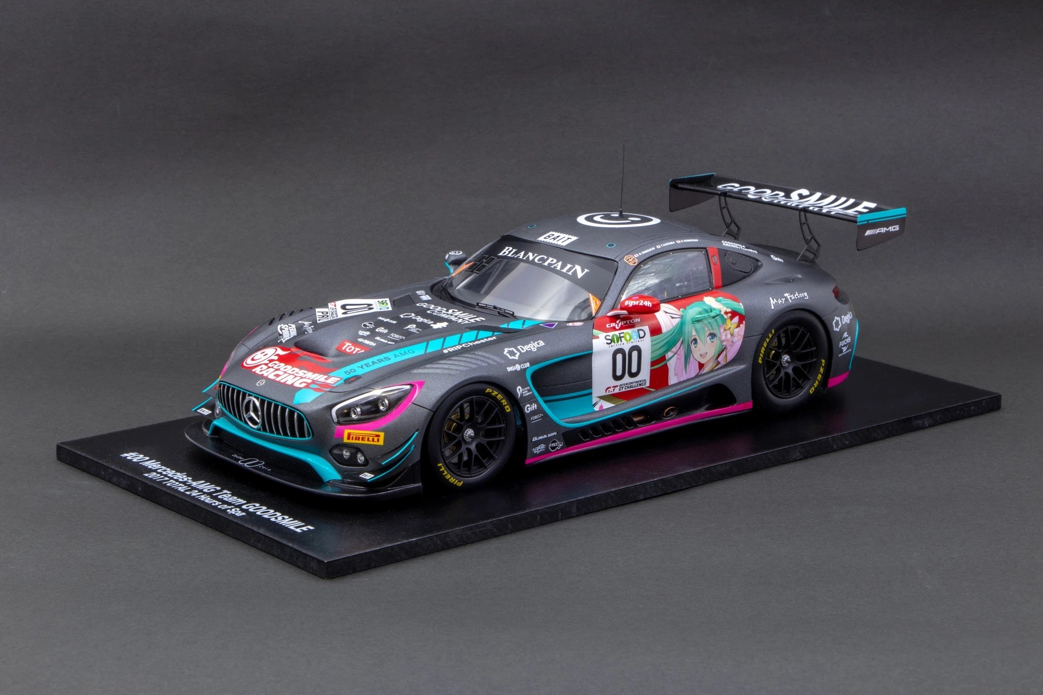 Good Smile Racing 1:18 Hatsune Miku AMG 2017 SPA24H Final Version