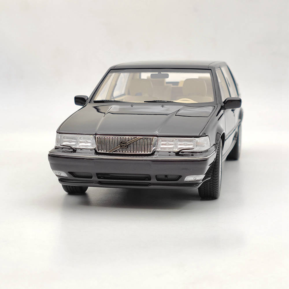 DNA 1/18 Volvo S90 Royal Level 3 1998 Blackberry DNA000089 Resin Model Purple Toy Car Gift