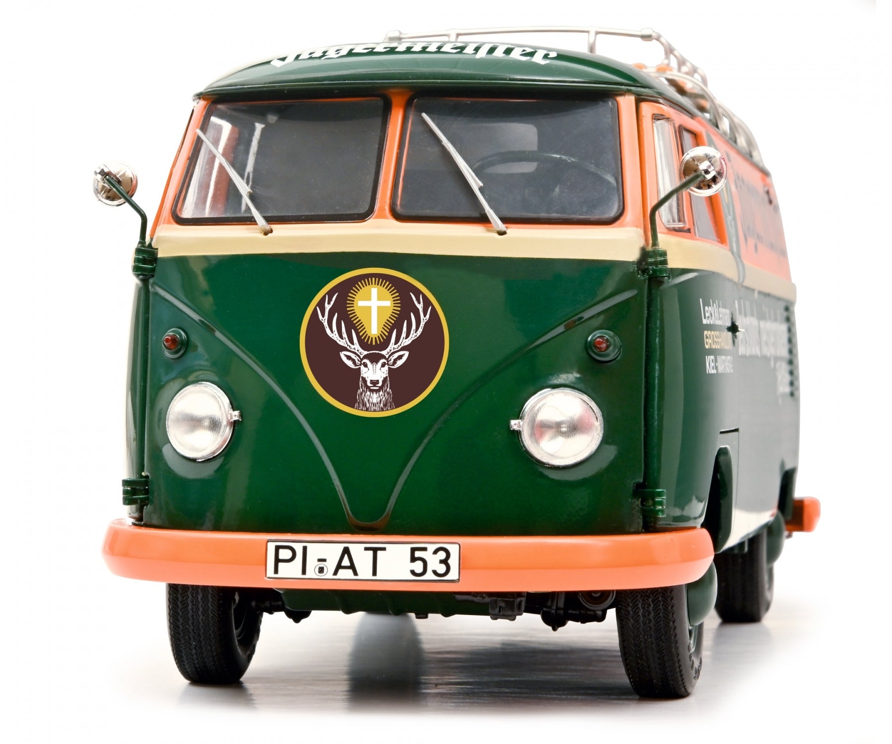 Schuco 1:18 Volkswagen T1B Jagermeister 450026900