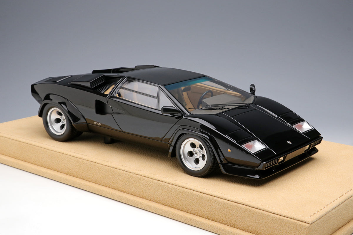 Lamborghini Countach LP5000QV 1985 - black - 1:18