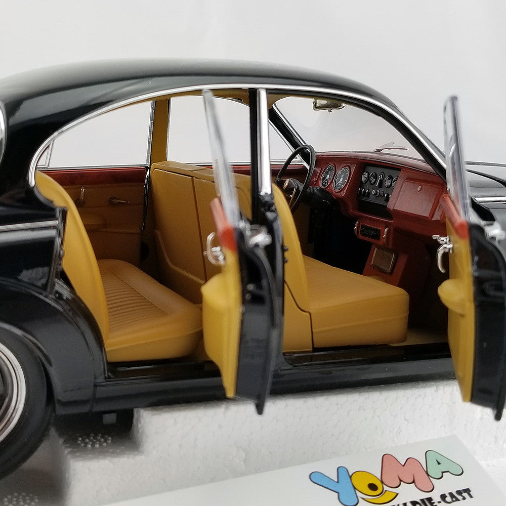 Paragon 1:18 1967 Jaguar MK2 Daimler V8 250 Black PA-98311