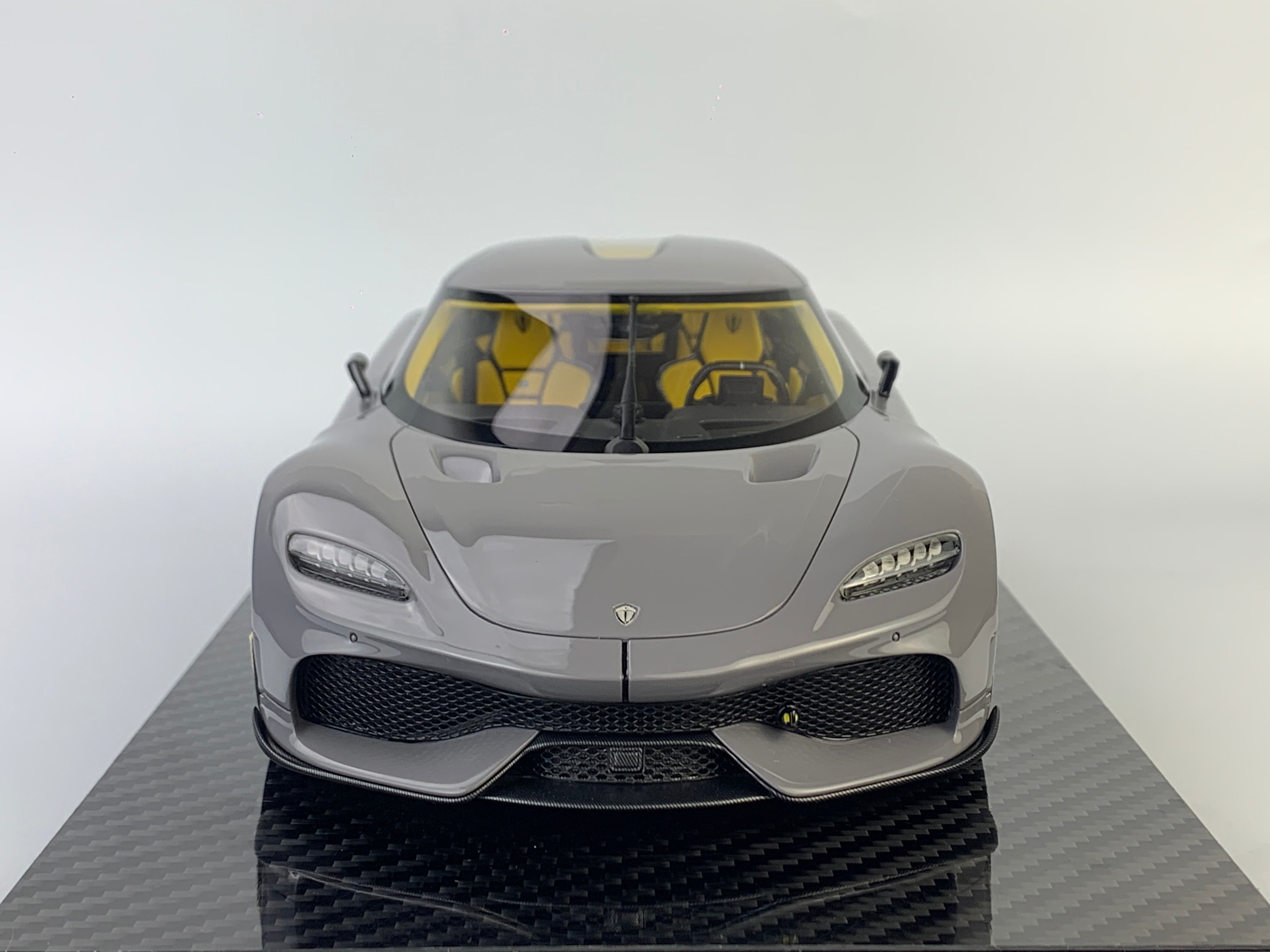 Frontiart 1:18 Koenigsegg Gemera Iron grey F075-154
