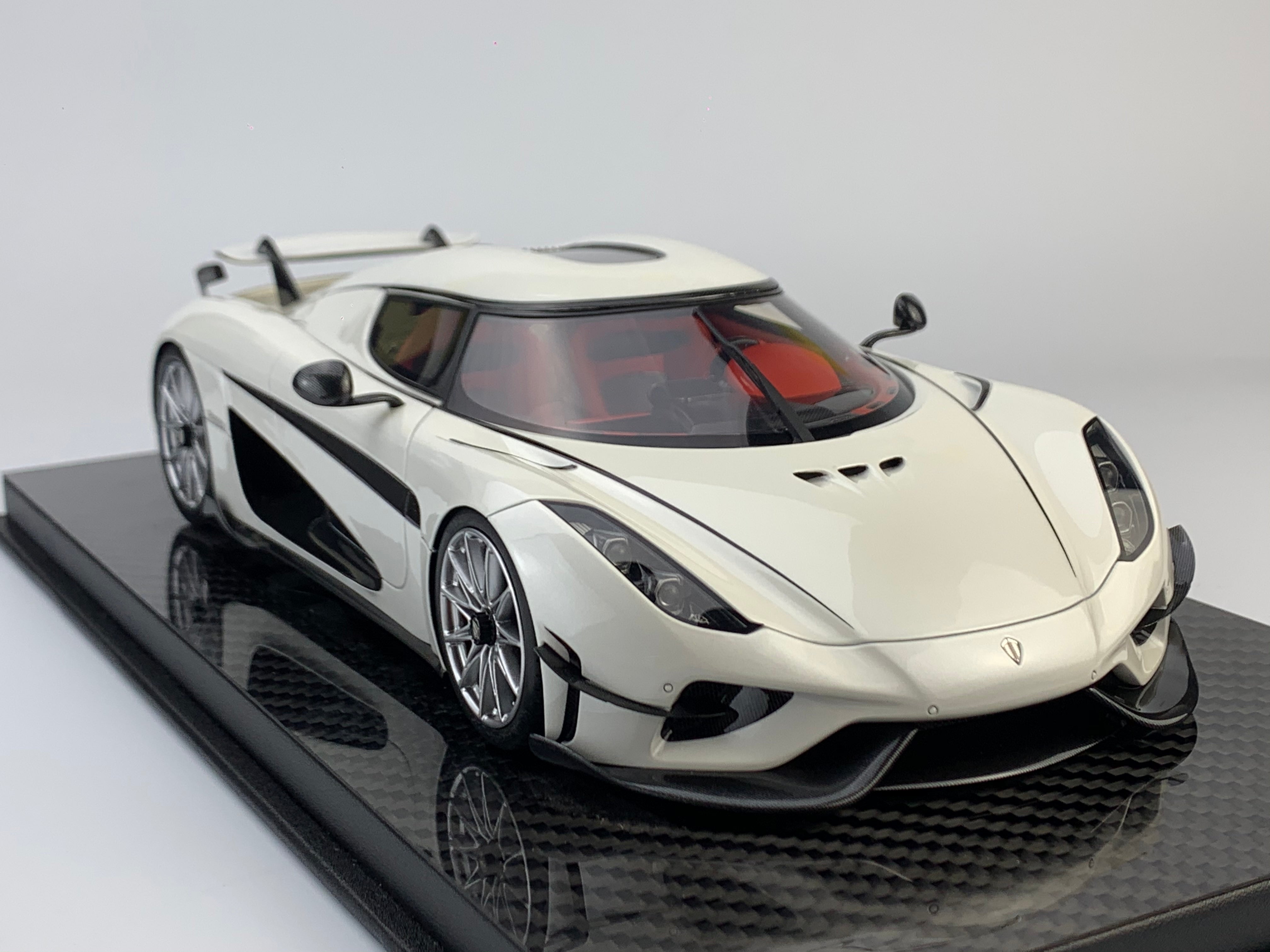 Frontiart 1:18 Koenigsegg Regera Pearl White F071-29