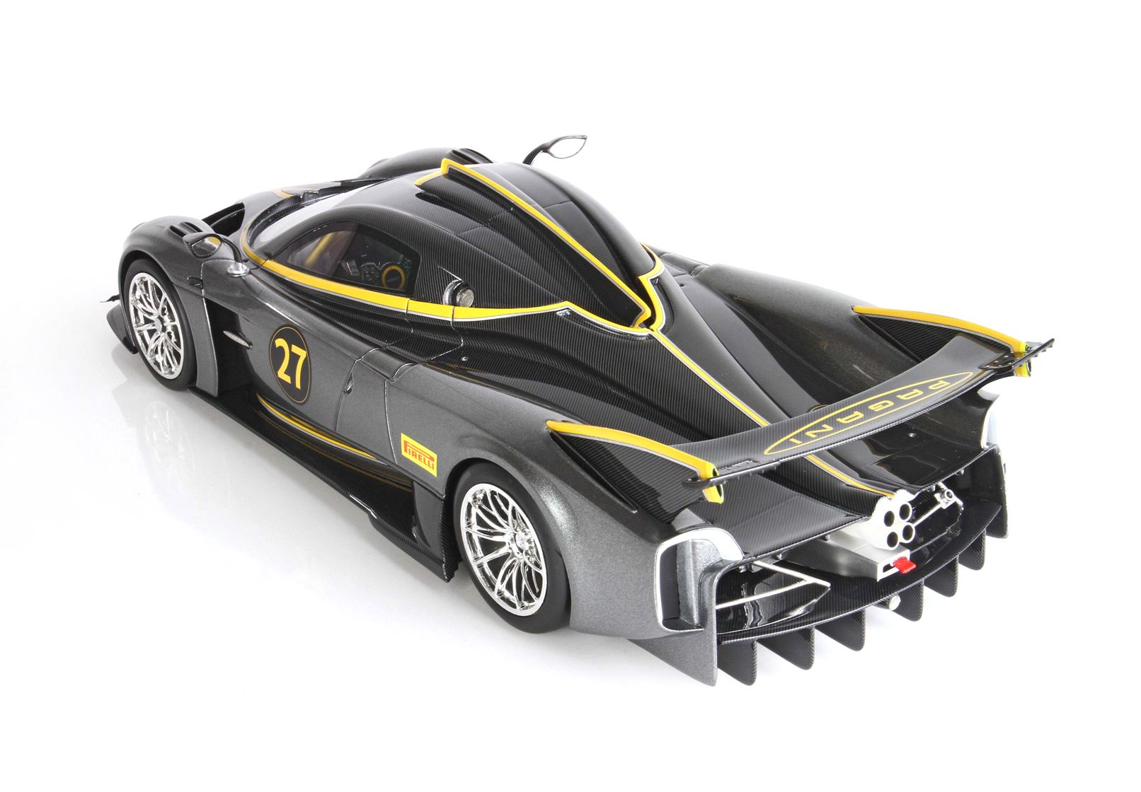 Pagani Huayra R - 1:18