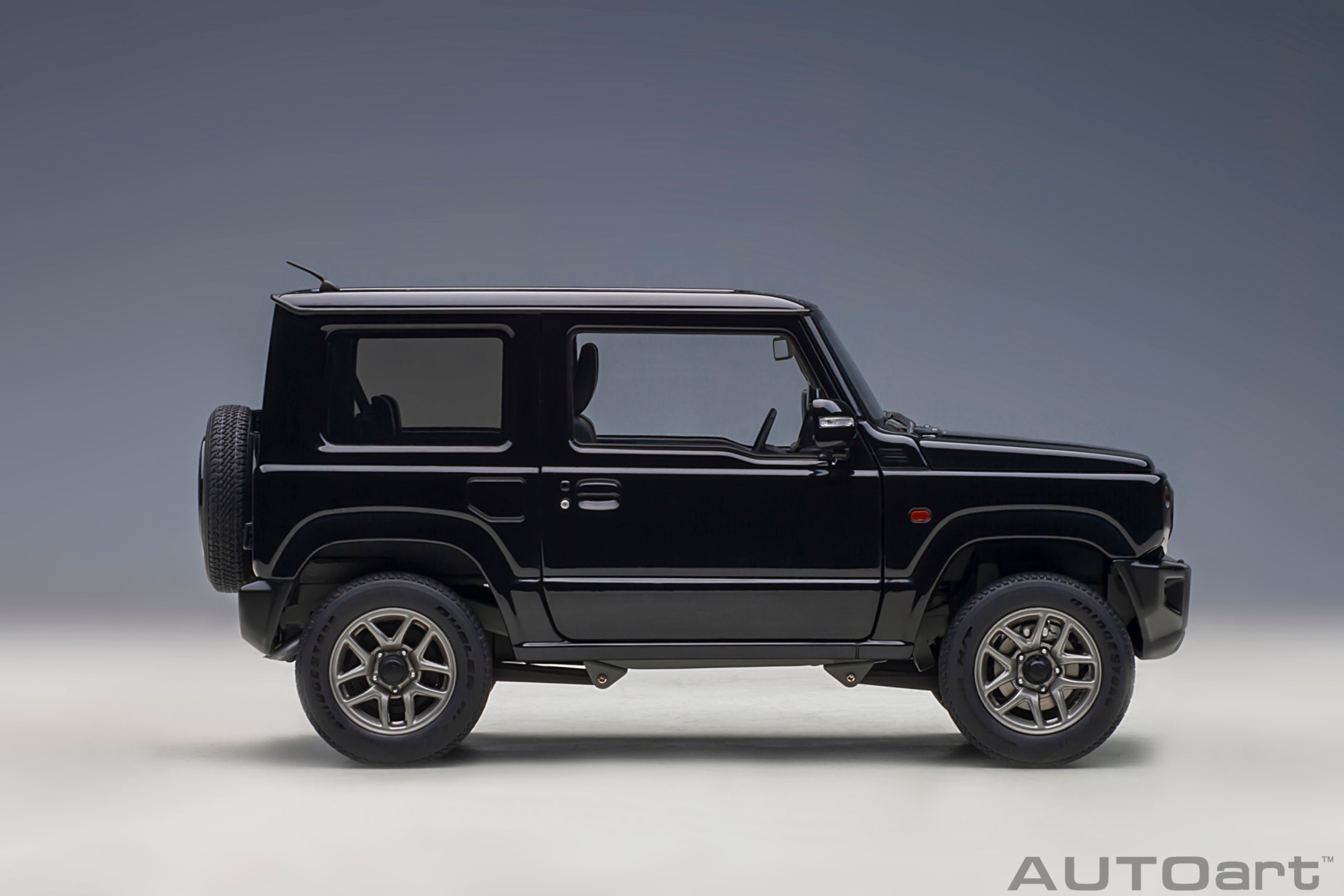 AUTOart 1:18 Suzuki Jimny (JB64) (Bluish Black Pearl) 78503