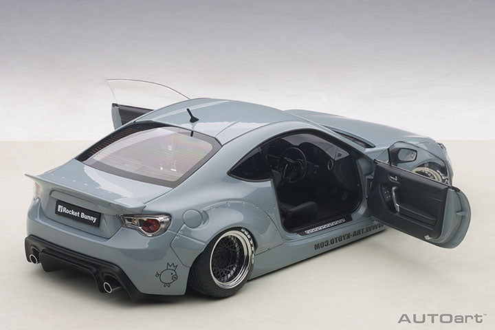ROCKET BUNNY TOYOTA 86 (CONCRETE GREY/BLACK WHEELS)