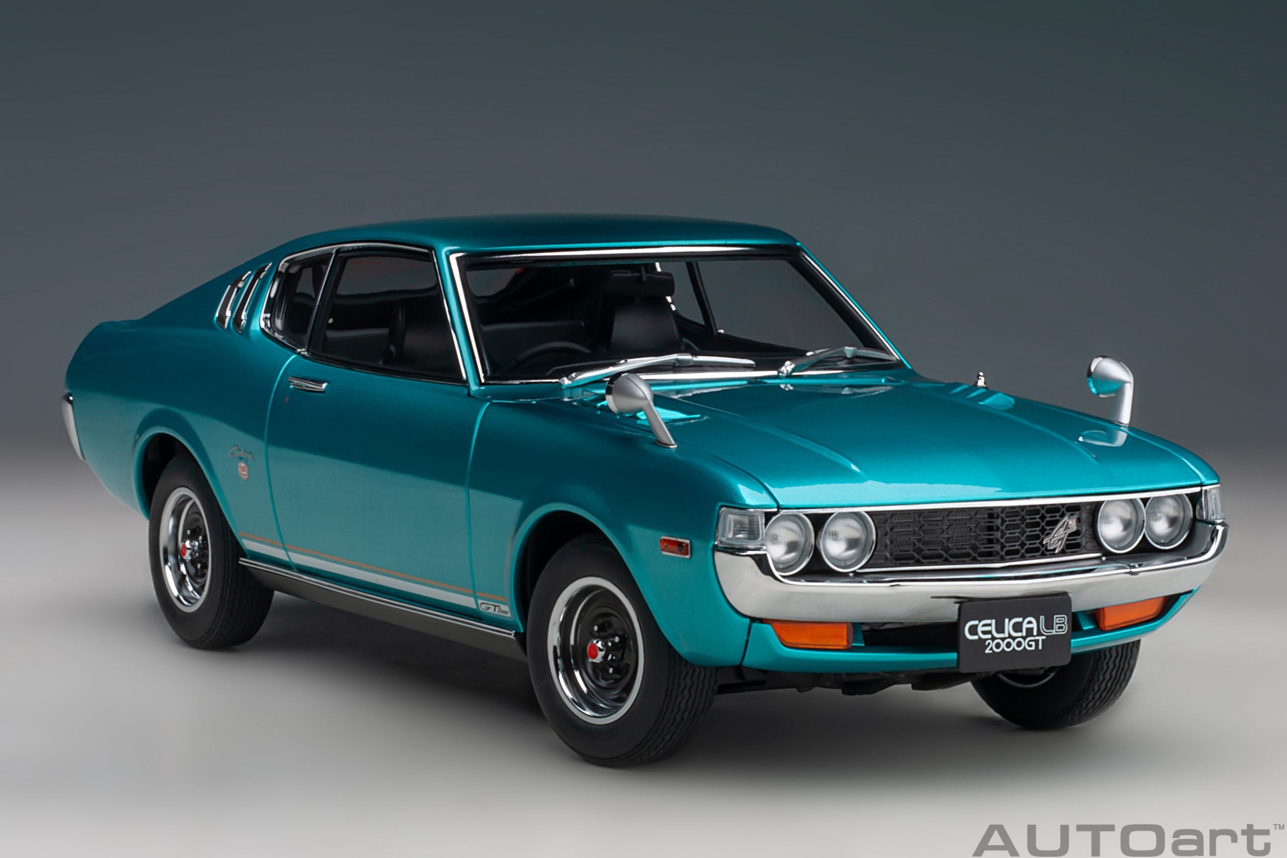 AUTOart 1:18 Toyota Celica Liftback 2000GT (RA25) 1973 (Turquoise Blue Metallic) 78767