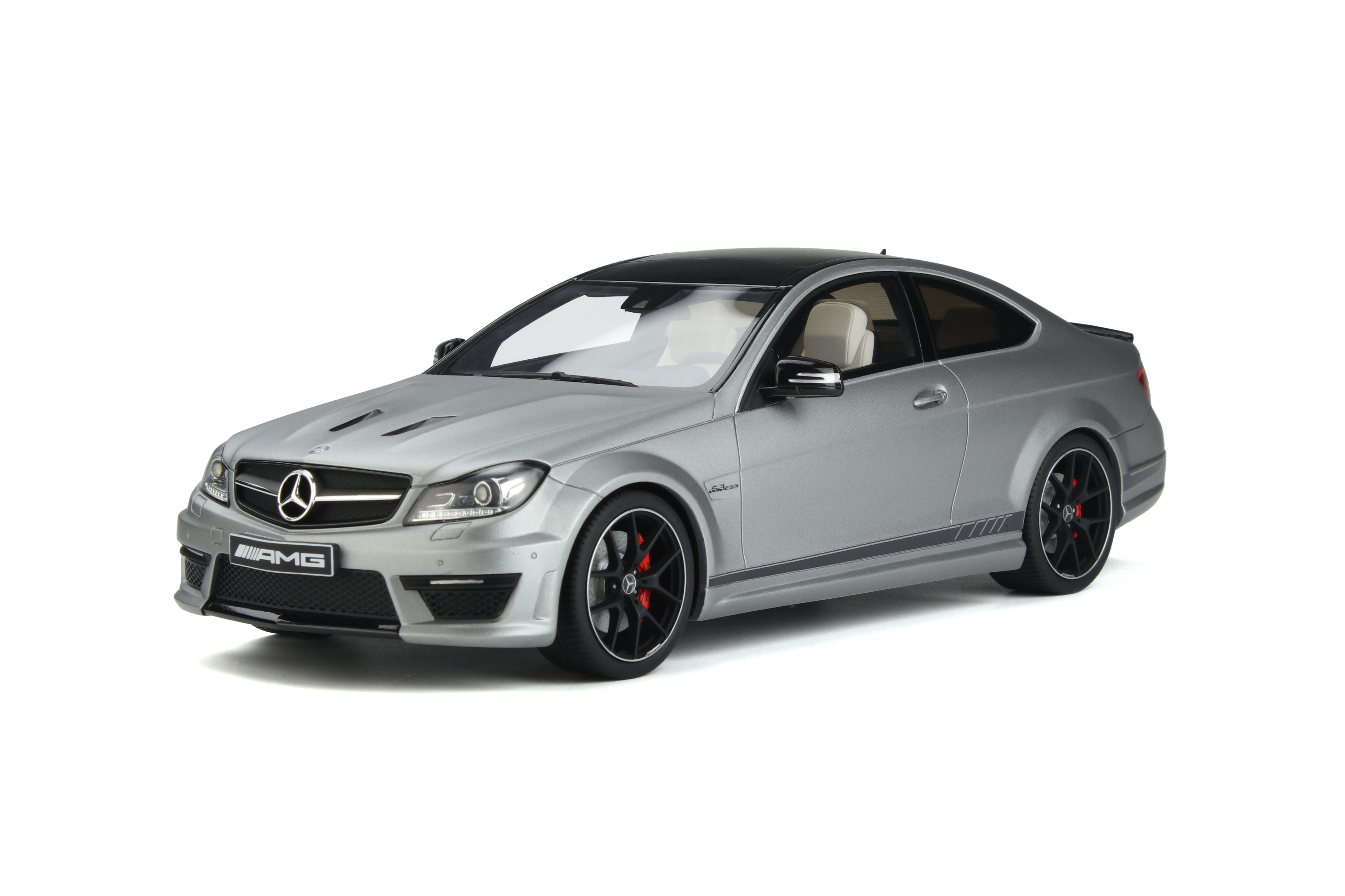 GT Spirit 1:18 Mercedes-Benz C63 AMG Edition 507 Designo Platinum Magno 2014 GT381