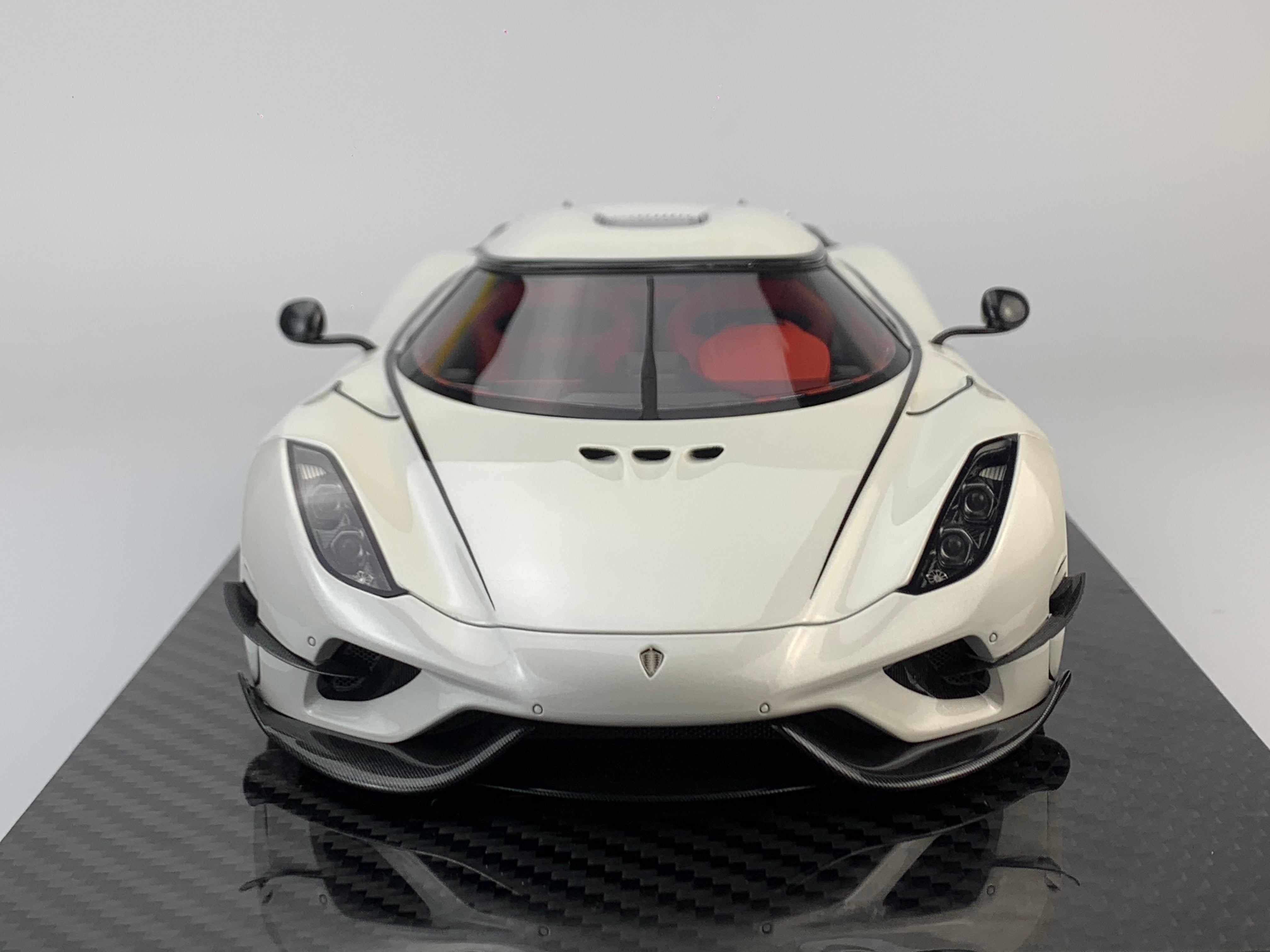 Frontiart 1:18 Koenigsegg Regera Pearl White F071-29