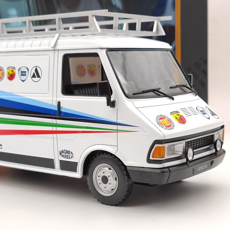1:18 IXO FIAT 242 1980 - TECHNIC ABARTH ASSISTANCE/ ONLY ROOF RACK 18RMC060XE Diecast Models Car Limited Collection