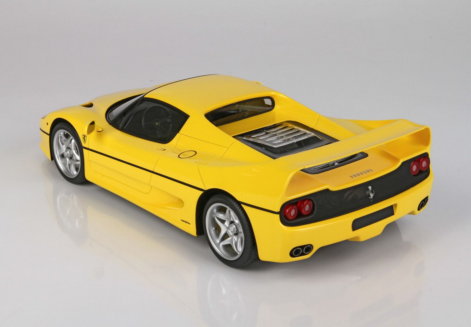 Ferrari F50 - yellow - 1:18
