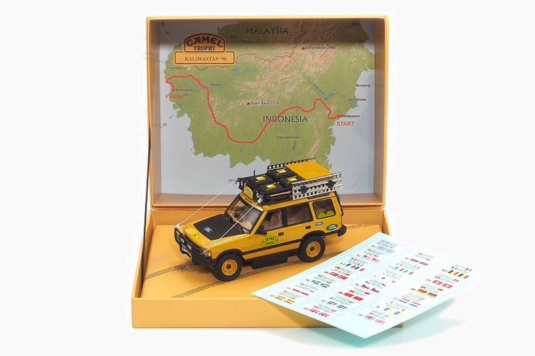 Land Rover Discovery Series I “Camel Trophy” Kalimantan 1:43 by Almost Real