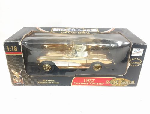 1:18 Yatming Chevy Corvette '57 24k gold