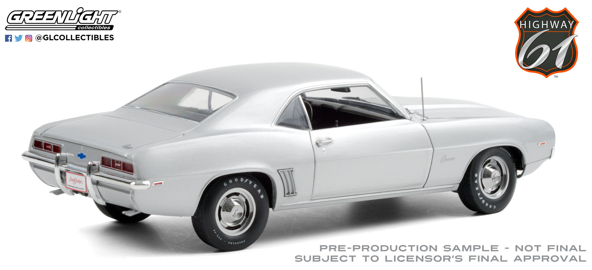 Highway 61 1:18 Barrett-Jackson - 1969 Chevrolet Camaro ZL1 Coupe - Silver (Scottsdale 2012, Lot #5010) HWY-18029