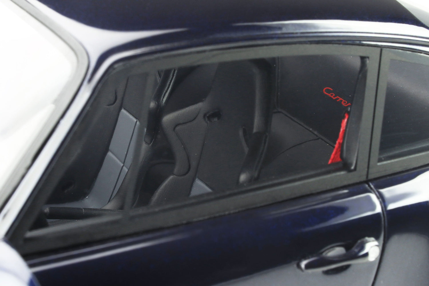 GT Spirit 1:18 1995 Porsche 911 (993) RS Midnight Blue GT314