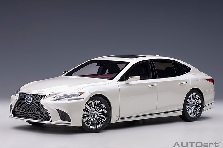 LEXUS LS 500h (SONIC WHITE METALLIC/CRIMSON & BLACK INTERIOR)