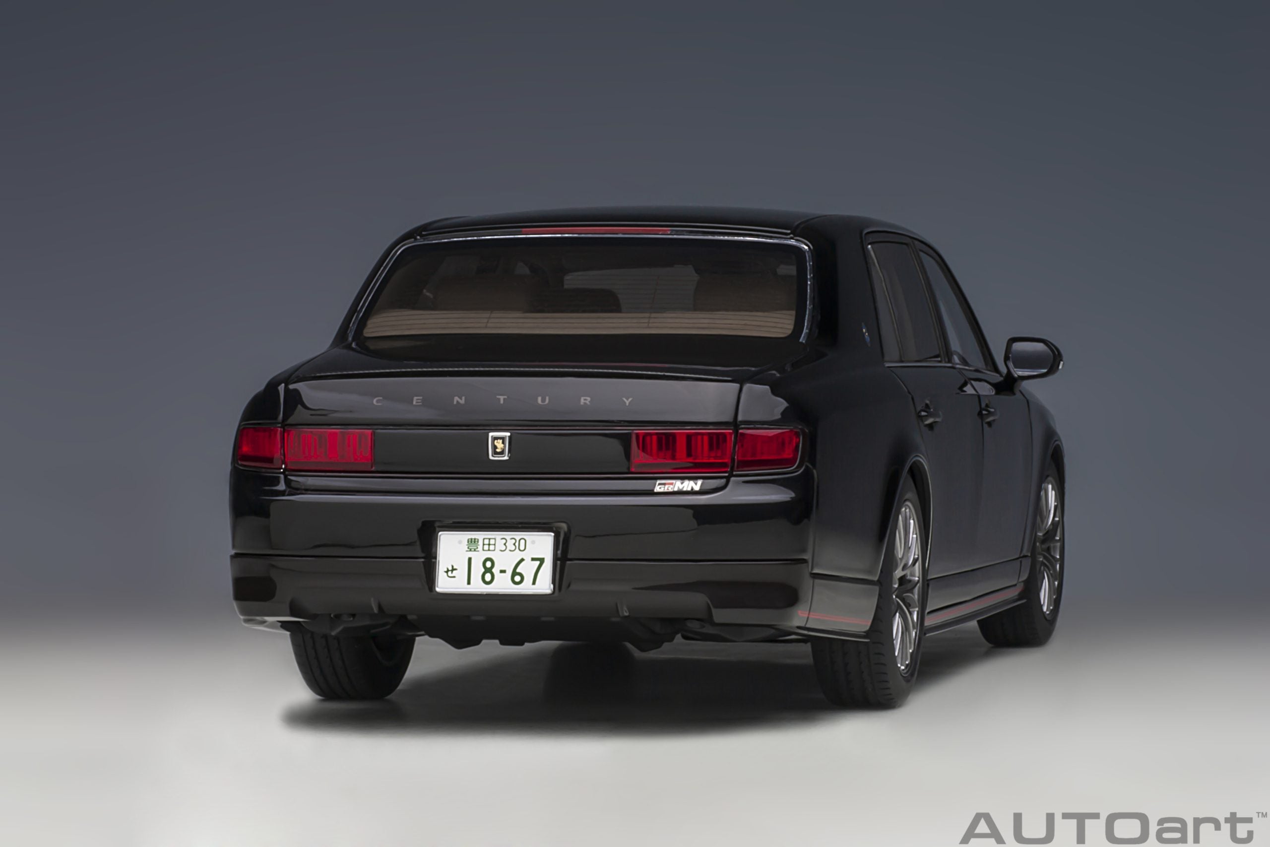 AUTOart 1:18 Toyota Century GRMN (Black) 78763