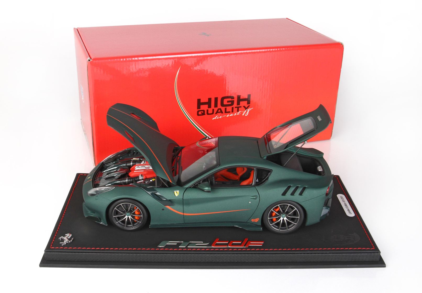Ferrari F12 tdf - matte green open parts - 1:18