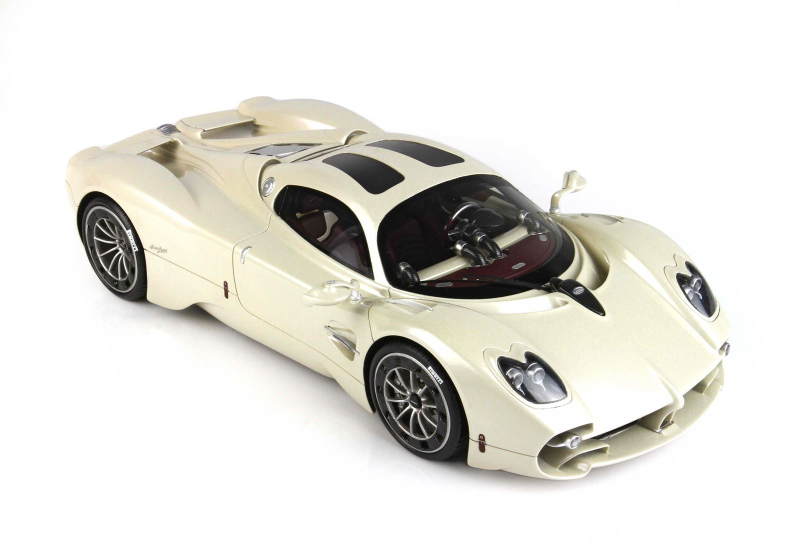 Pagani Utopia - launch spec Grey Rinascimento - 1:18