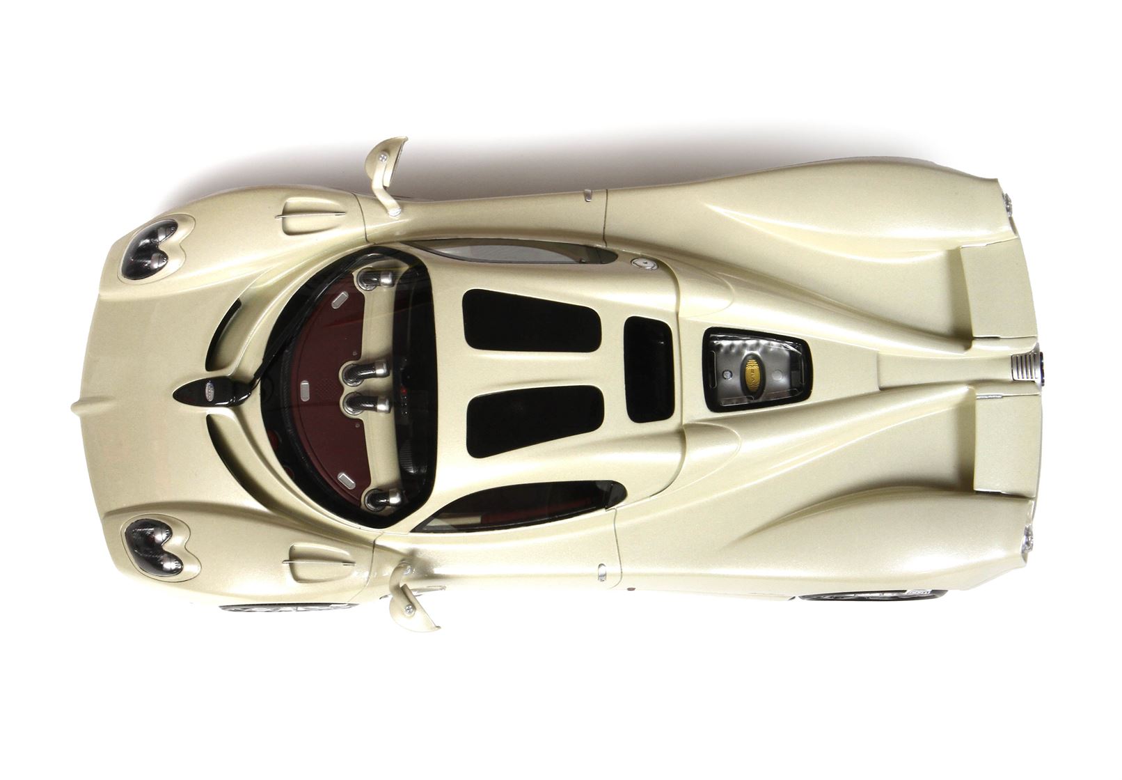 Pagani Utopia - launch spec Grey Rinascimento - 1:18