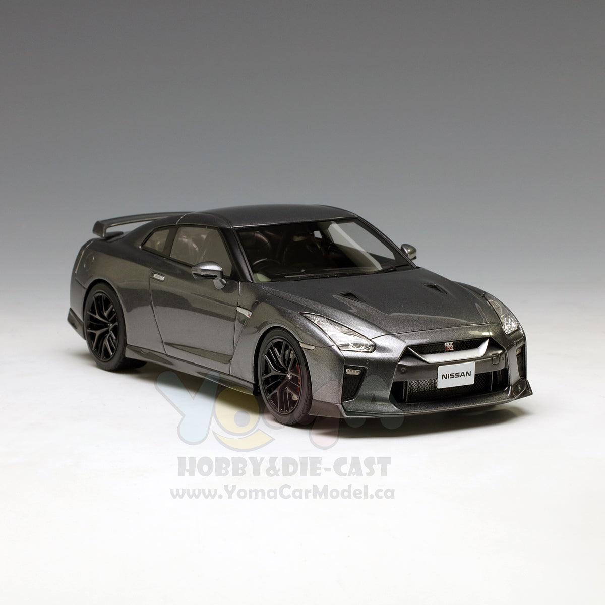 Tarmac Works 1:18 Nissan GT-R R35 2017 Dark Metal Grey T11-MG