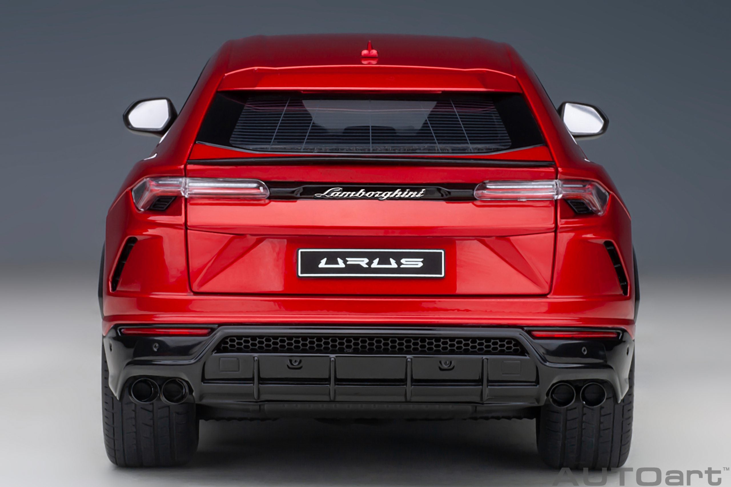 AUTOart 1:18 Lamborghini Urus (Rosso Efesto) 79170