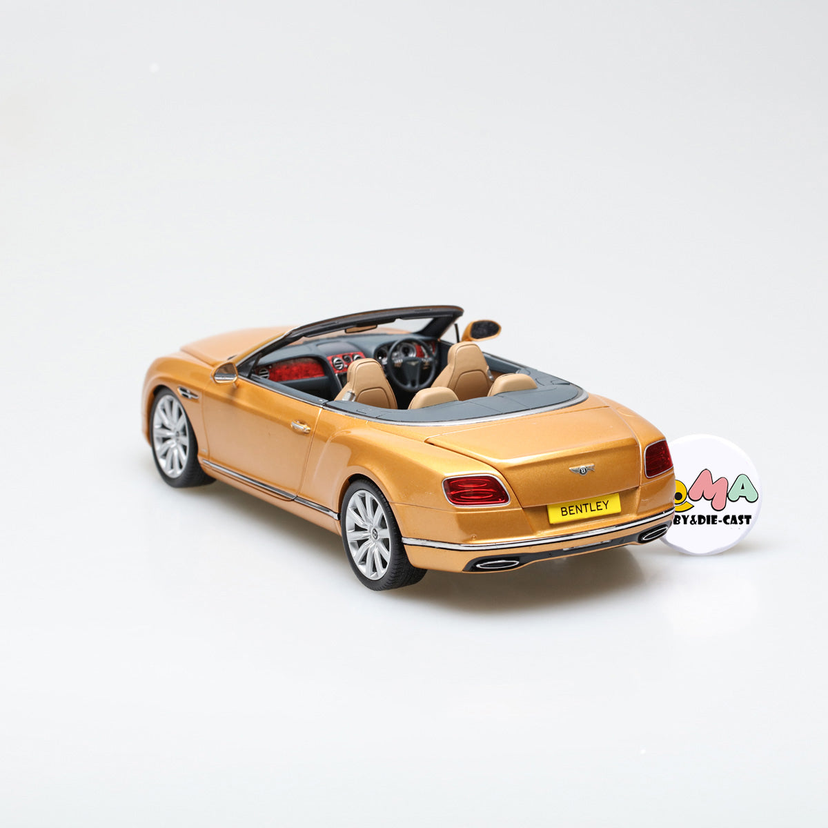 Paragon 1:18 2016 Bentley Continental GT Convertible Gold PA-98232
