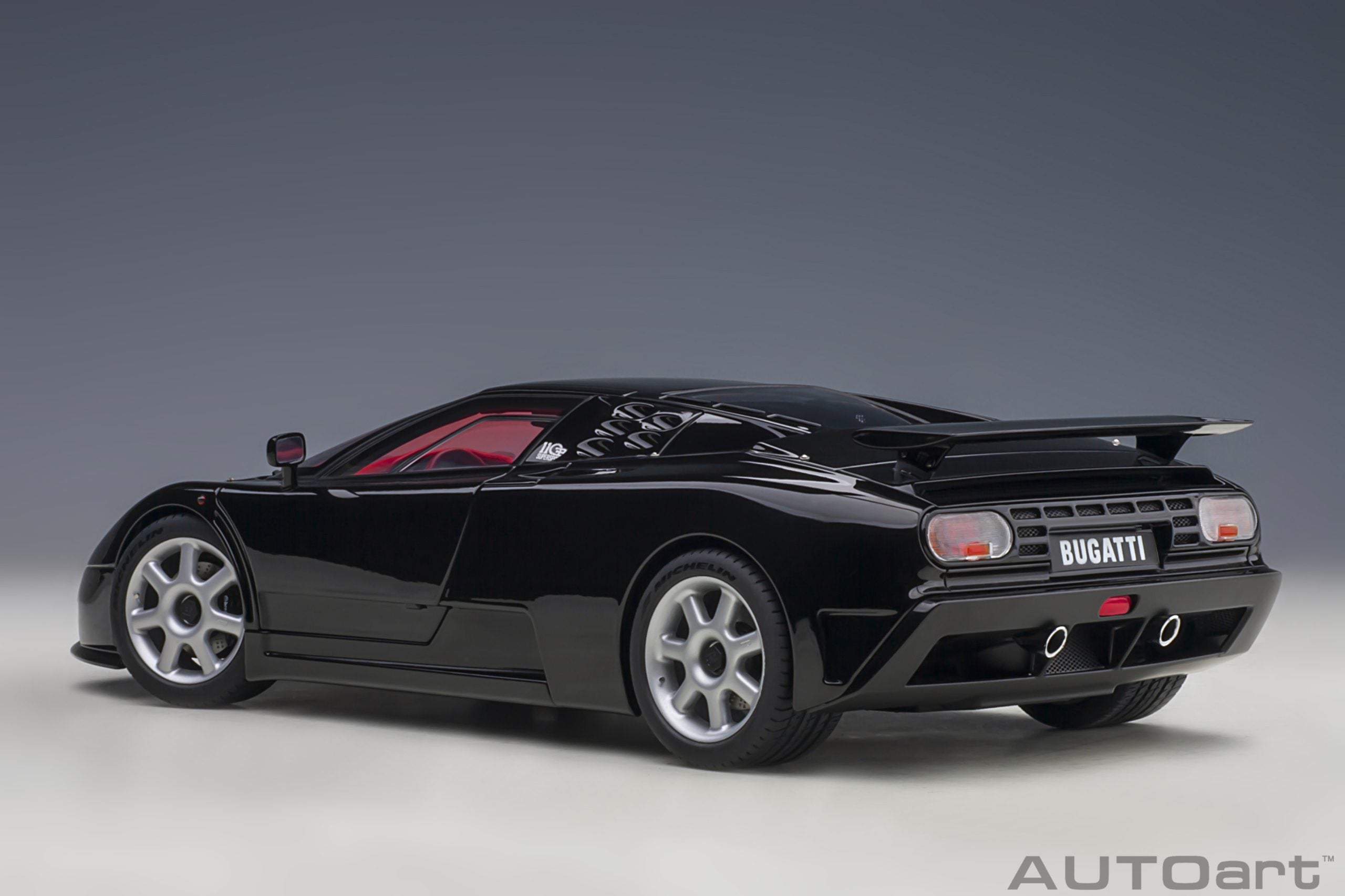 AUTOart 1:18 Bugatti EB110 SS Black 70919