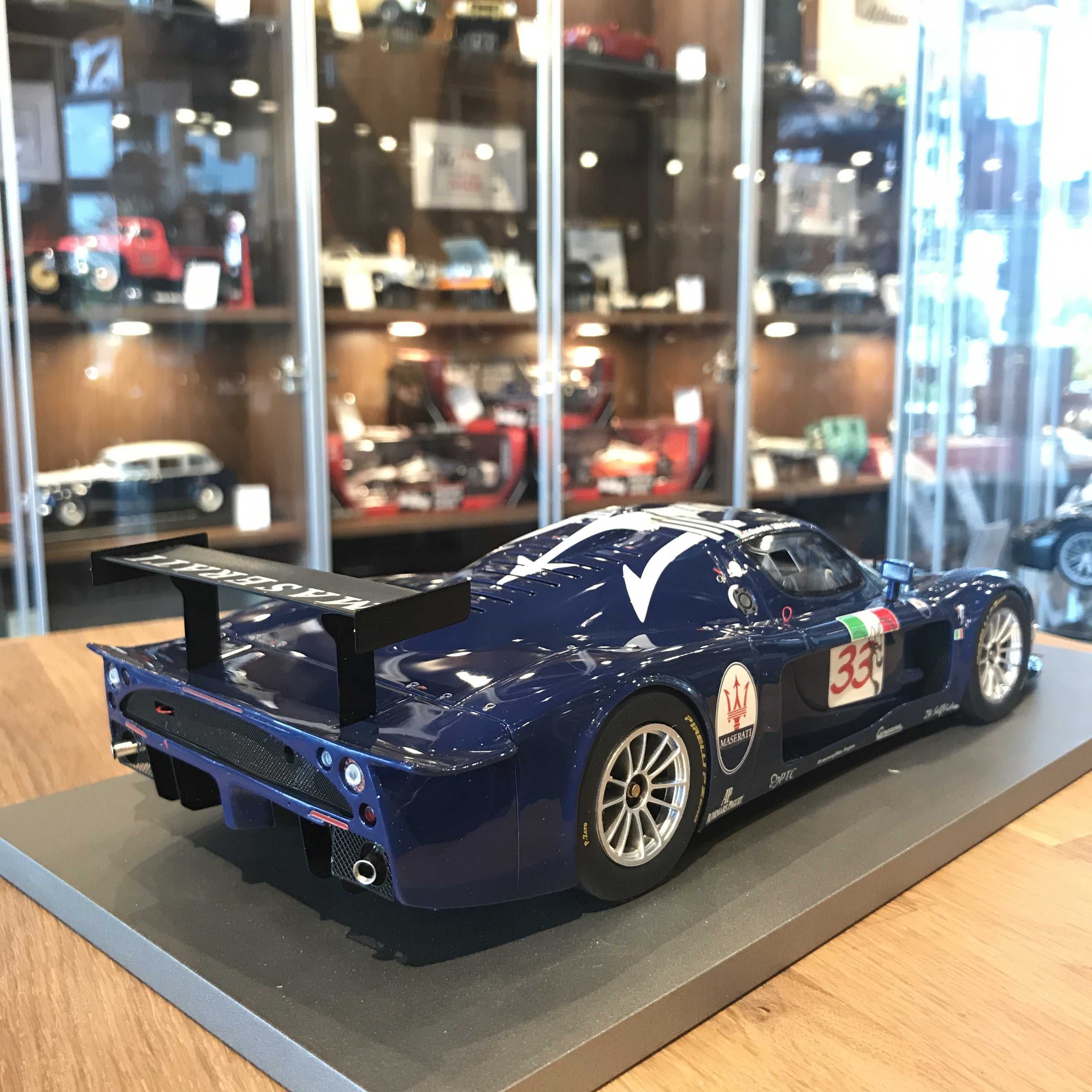 BBR 1:18 Maserati MC12 #33 FIA GT Winner ZhuHai 2004 P1803