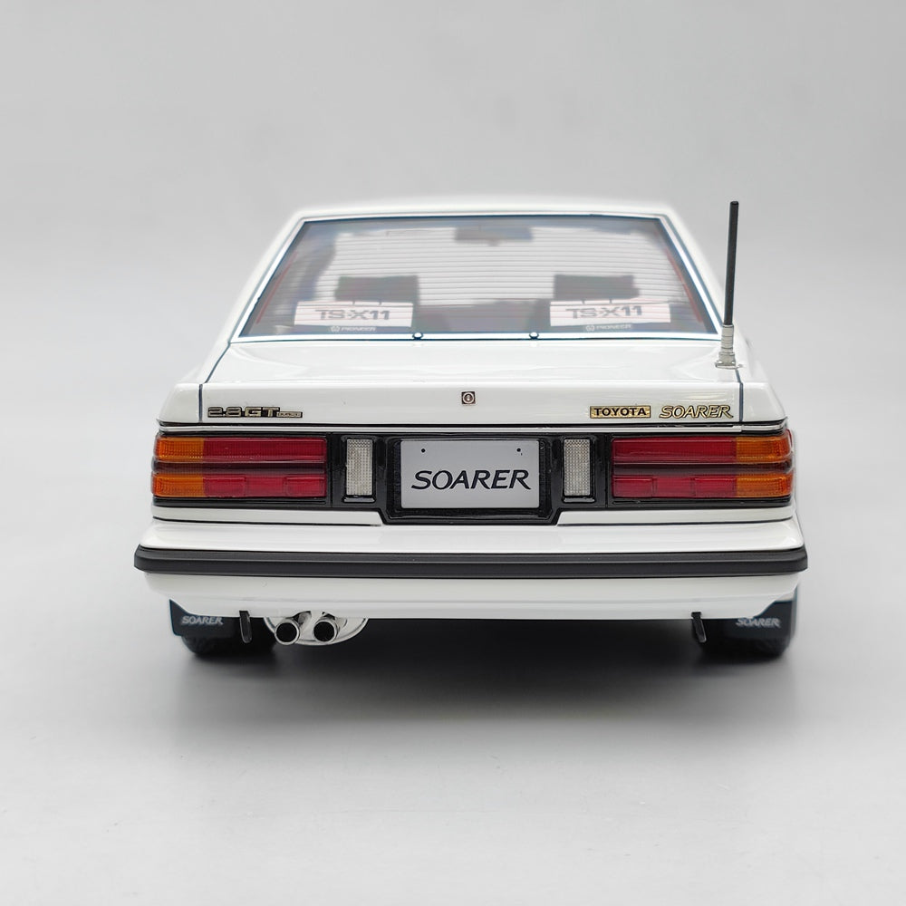 Ignition Model 1:18 Scale Toyota Soarer 2800GT Z10 IG1373 Resin Car Model Limited White Toy Gift