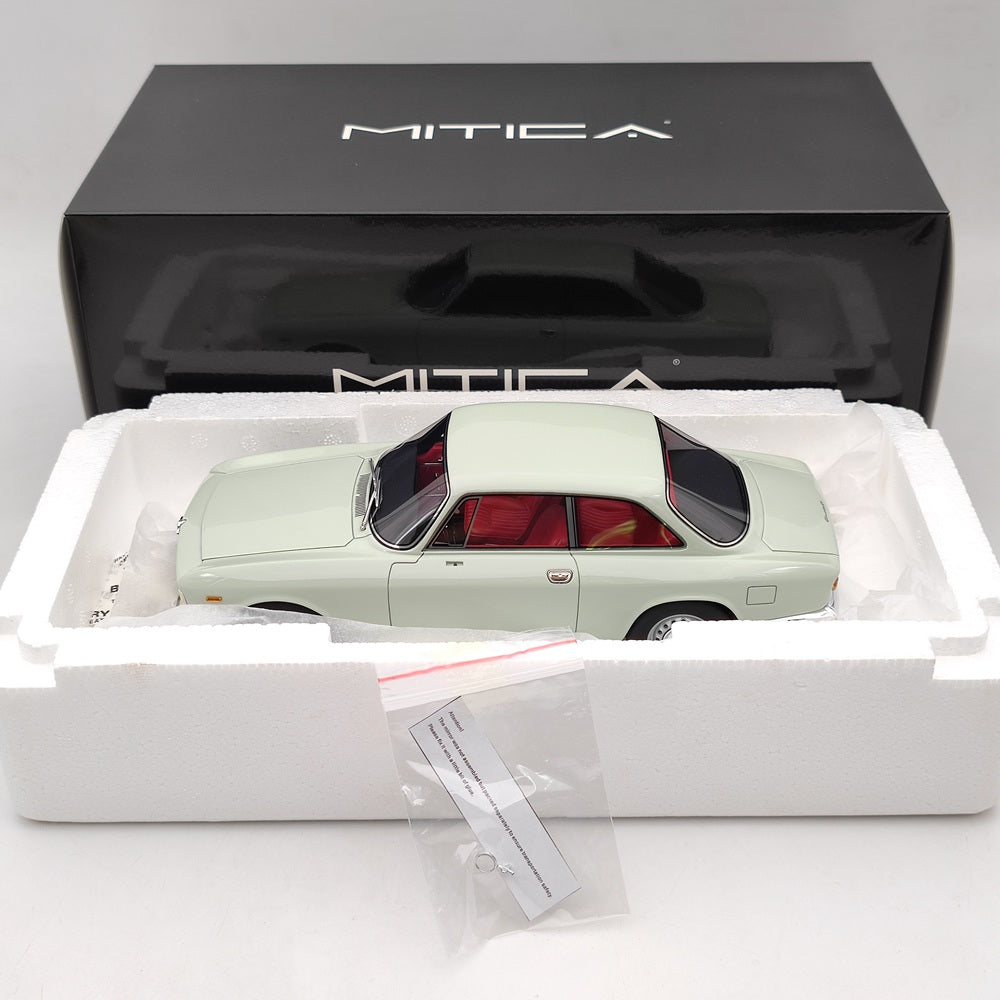 MITICA 1/18 Alfa Romeo Giulia 1600 Sprint GT 1963 MITICA100010 Azzurro Spaziov Resin Model Car Gift