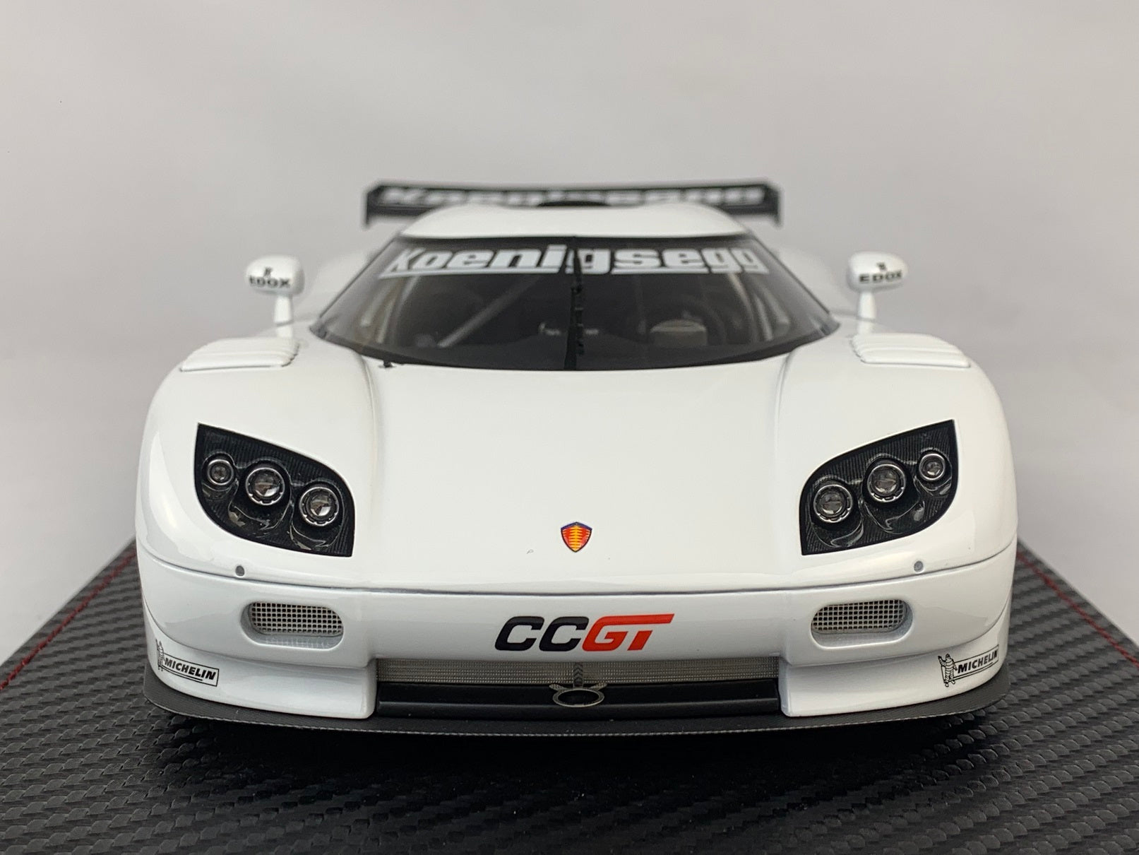 Frontiart 1:18 Koenigsegg CCGT white F070-02