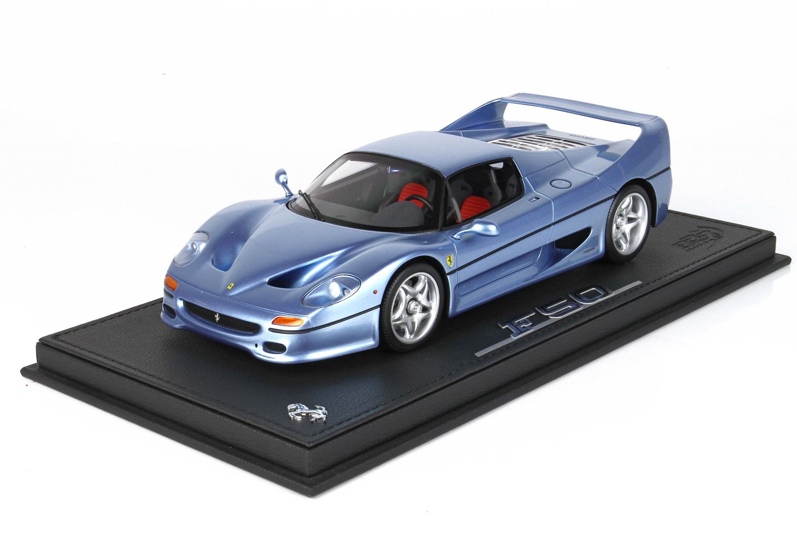 Ferrari F50 coupe - metallic light blue - 1:18