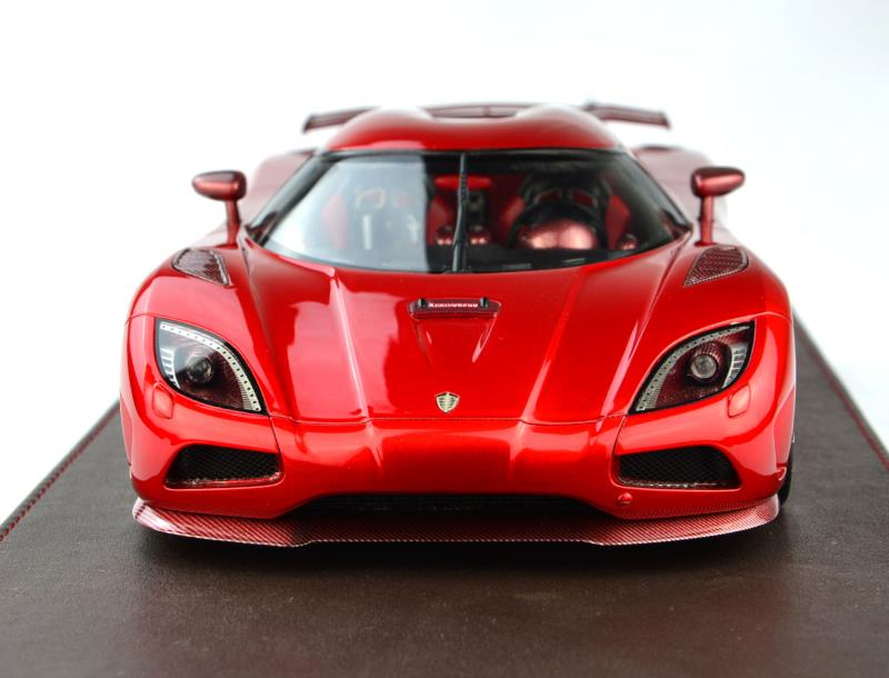 Frontiart 1:18 Koenigsegg Agera R Candy Apple Red F051-77