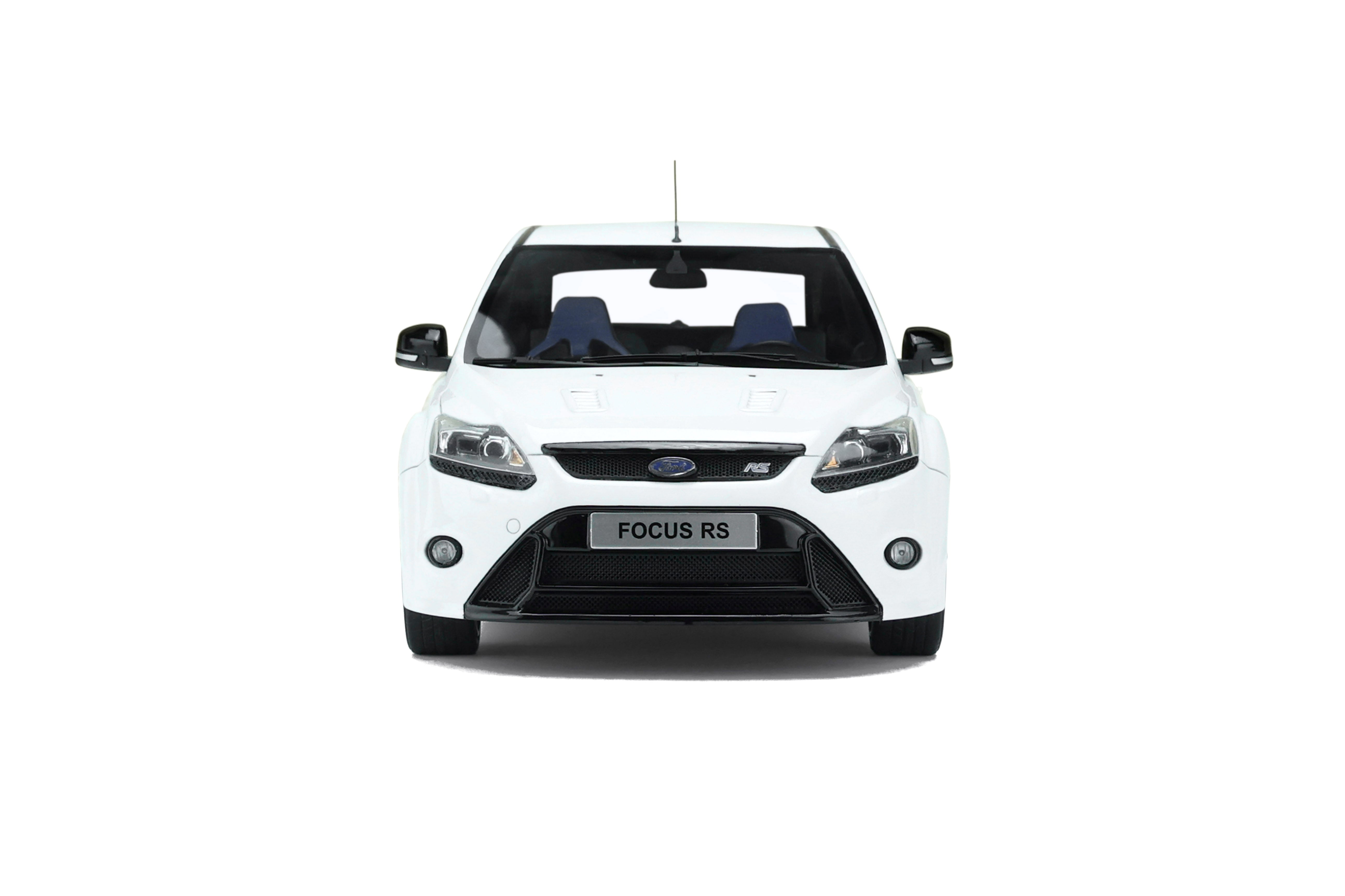 OTTO 1:18 2009 Ford Focus Mk2 RS Ultimate White OT977
