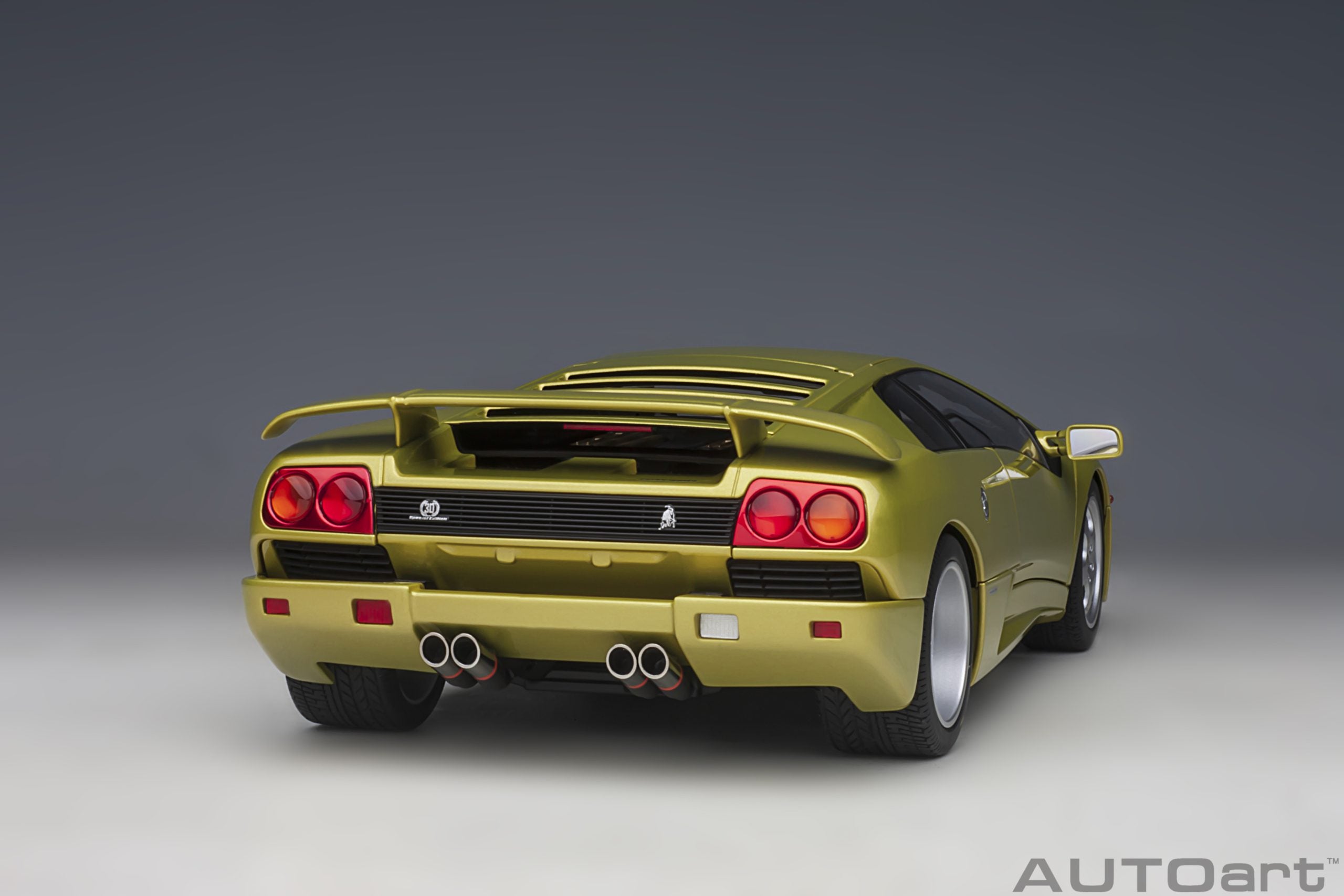 AUTOart 1:18 Lamborghini Diablo SE 30th Anniversary Edition (Giallo Spyder) 79157