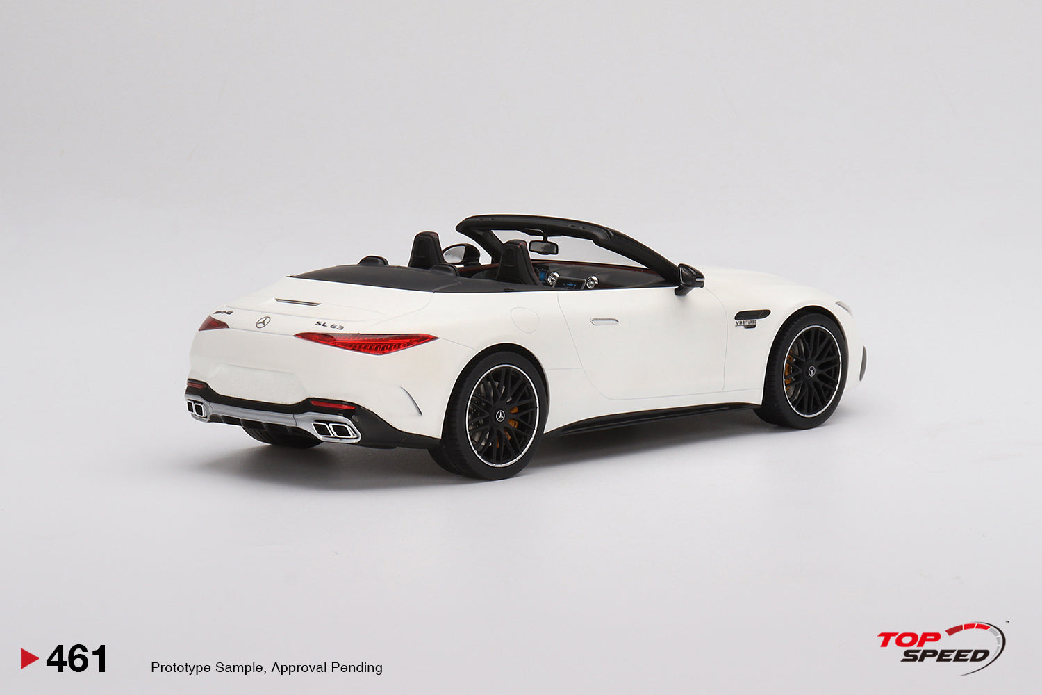 *PREORDER* TopSpeed Models 1:18 Mercedes-AMG SL 63 Roadster Moonlight White Magno