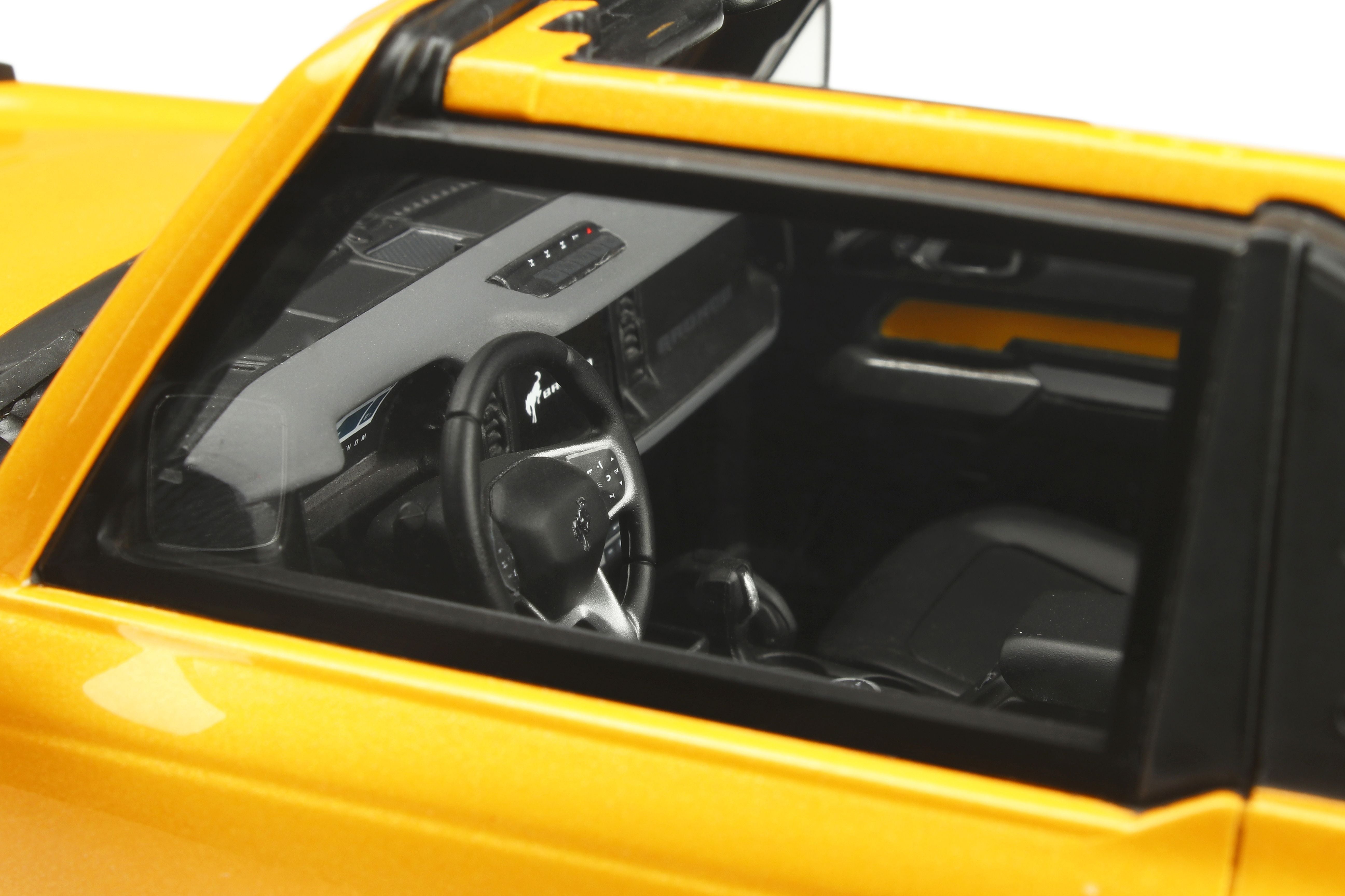 GT Spirit 1:18 2021 Ford Bronco Badlands Cyber Orange GT858