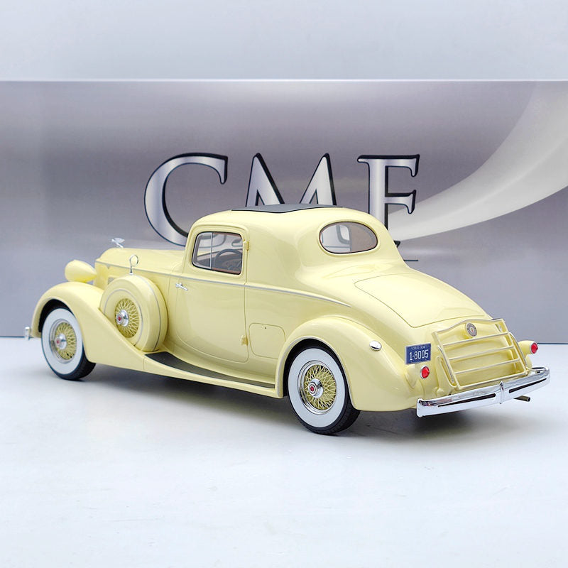 CMF 1:18 Packard Super Eight Coupe 1936 Yellow CMF18005 Resin Models Collection