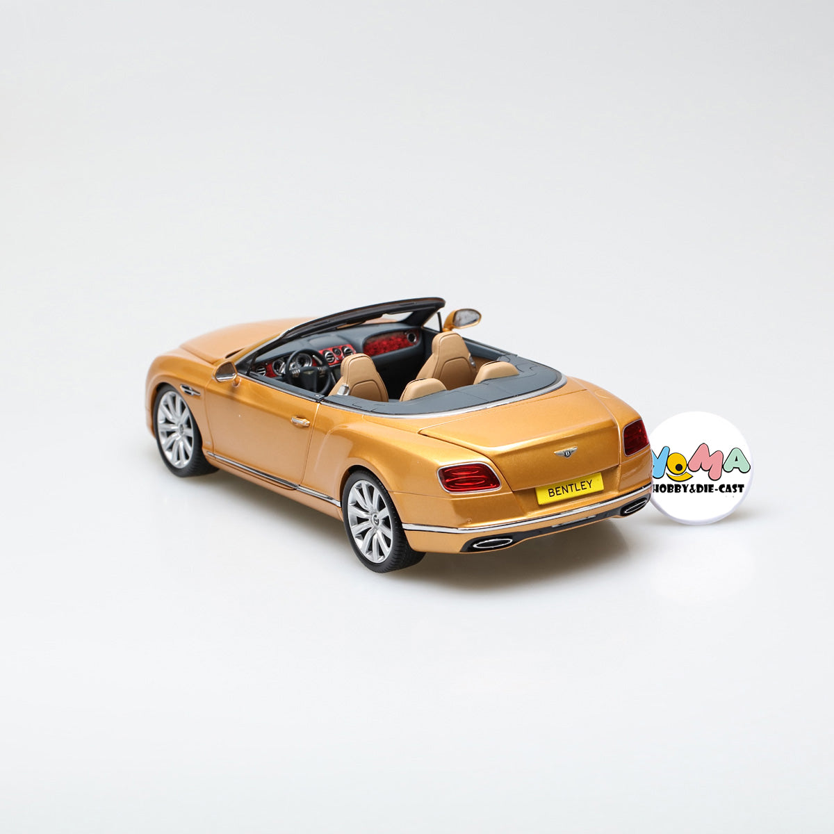 Paragon 1:18 2016 Bentley Continental GT Convertible Gold PA-98232