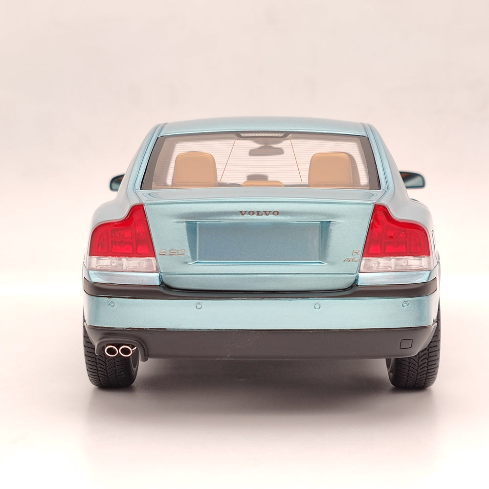 DNA Collectibles 1/18 Volvo S60 R 2003 DNA000104 Resin Model Car Limited Green Toy Gift